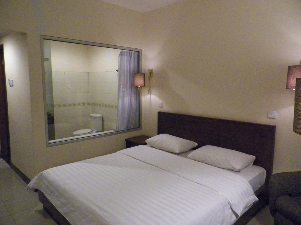 Excellent Seven Boutique Hotel Bandung Phòng bức ảnh