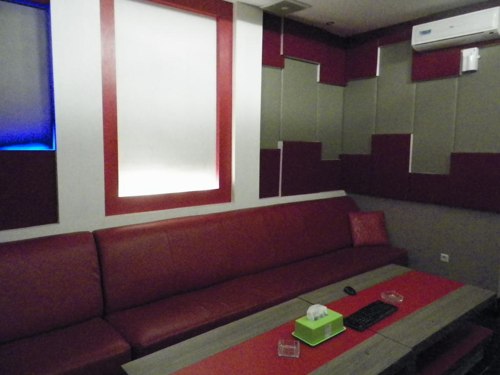 Excellent Seven Boutique Hotel Bandung Ngoại thất bức ảnh
